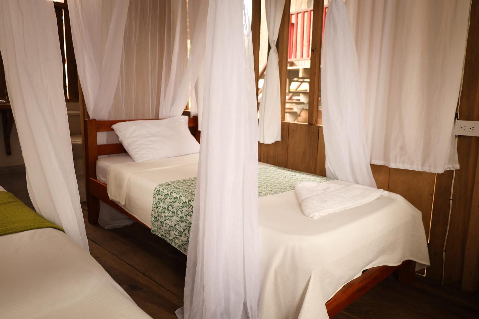 La Ceiba, Amazonas Hotell Leticia Exteriör bild