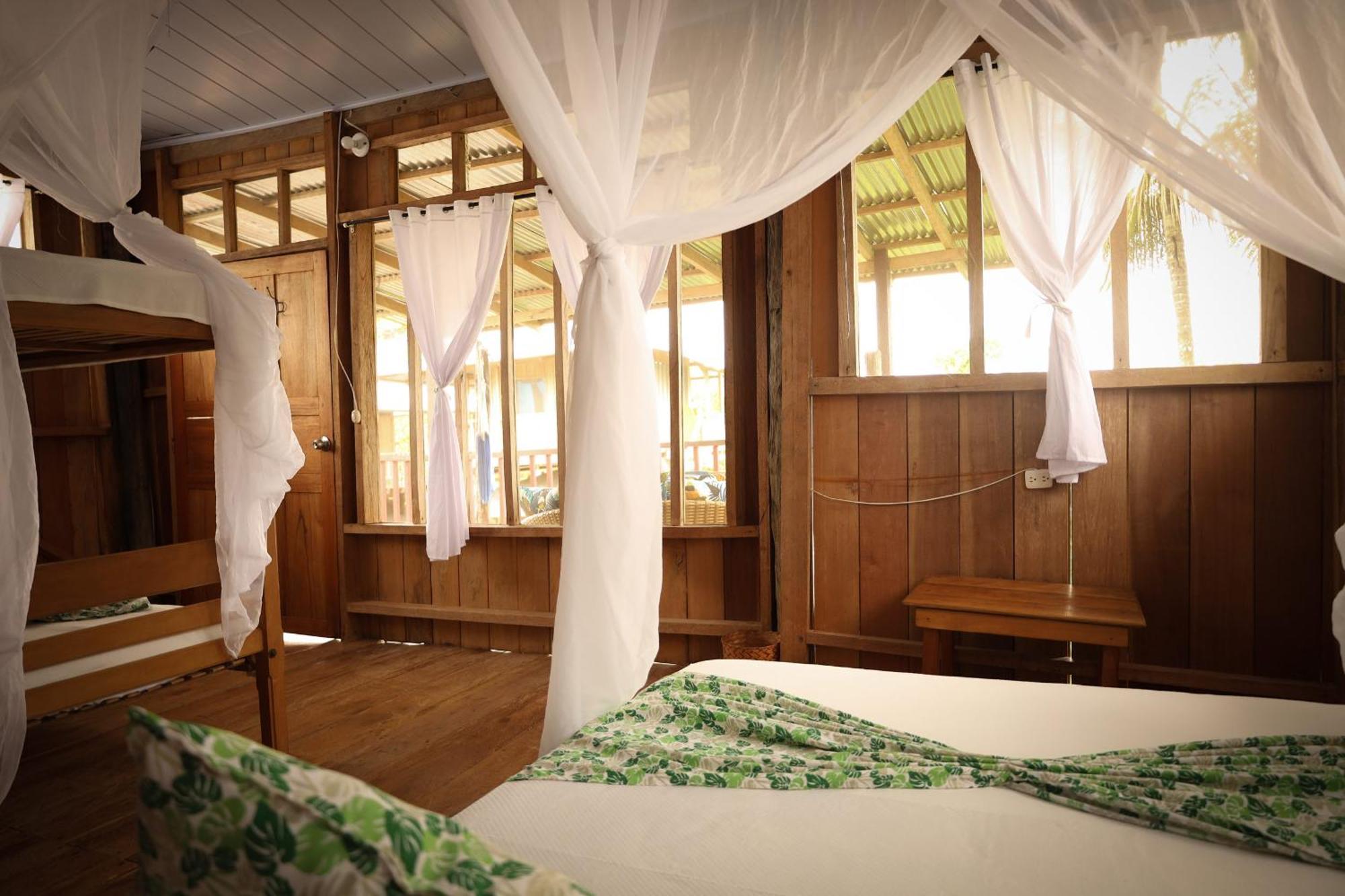 La Ceiba, Amazonas Hotell Leticia Exteriör bild